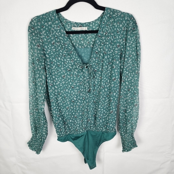 Abercrombie and Fitch Chiffon Green Floral Bodysuit Long Sleeve Women's Small - Picture 2 of 8